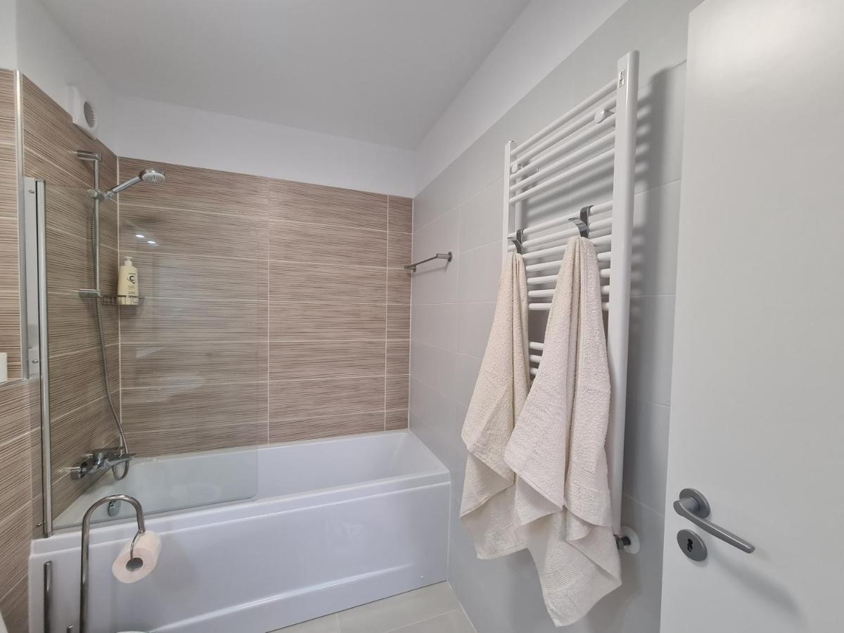 Ghencea Residence 158 L2 Bukares Bagian luar foto